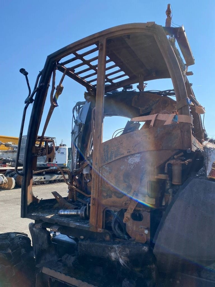 Excavadora de ruedas Mecalac 7 MWR Origine Française endommagée: foto 20 Excavadora de ruedas Mecalac 7 MWR Origine Française endommagée: foto 20