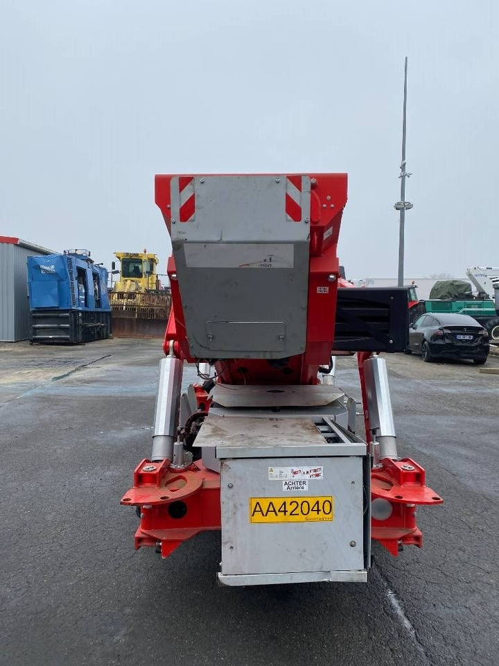 Teupen LEO35T/PLUS a réparer - Plataforma araña: foto 5 Teupen LEO35T/PLUS a réparer - Plataforma araña: foto 5