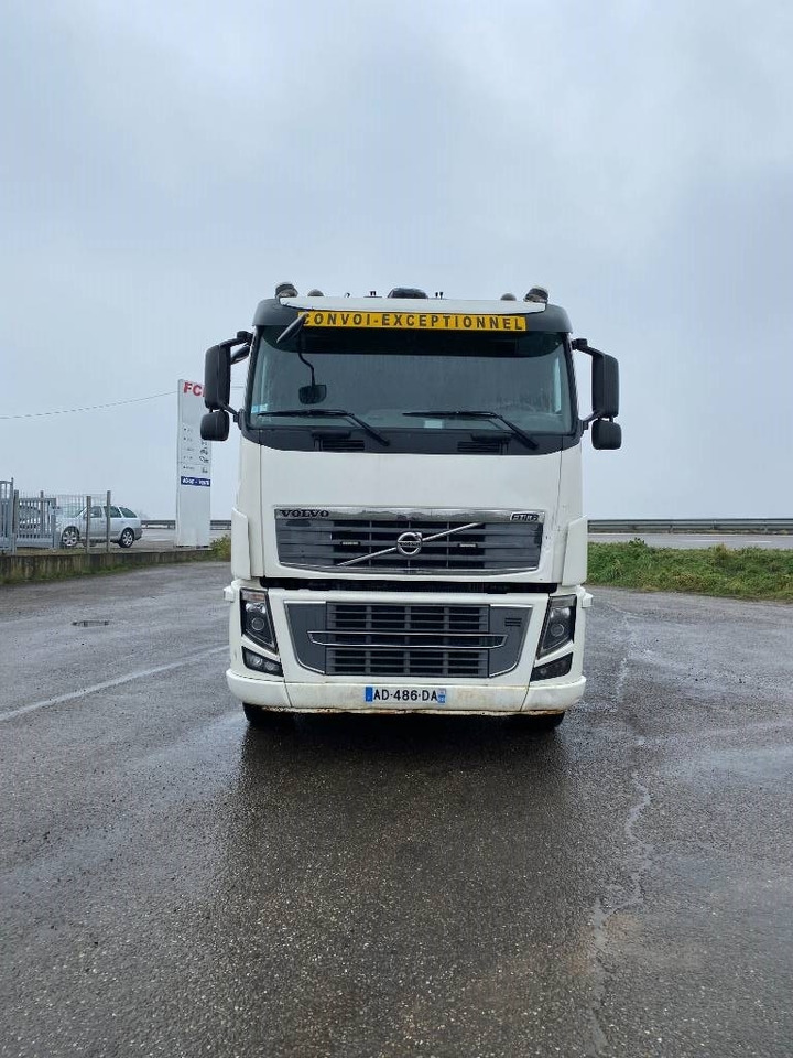 Volvo FH 660 RETARDER /DIEBOLT D2887 2017 endommagé - Camión forestal: foto 3 Volvo FH 660 RETARDER /DIEBOLT D2887 2017 endommagé - Camión forestal: foto 3
