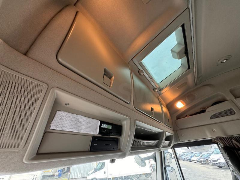 Cabeza tractora Iveco STRALIS 460 MIX LNG/CNG: foto 9