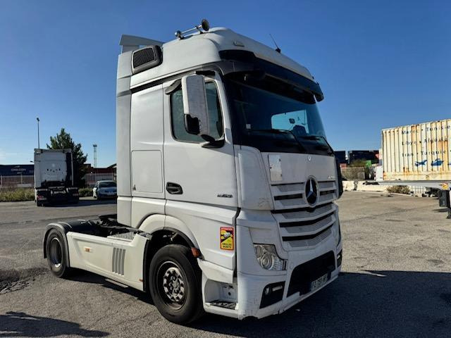 Mercedes ACTROS 1853 - Cabeza tractora: foto 1 Mercedes ACTROS 1853 - Cabeza tractora: foto 1
