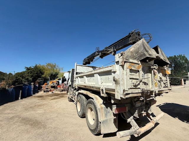 Iveco TRAKKER 360 GRUE HIAB - Camión volquete, Camión grúa: foto 2 Iveco TRAKKER 360 GRUE HIAB - Camión volquete, Camión grúa: foto 2