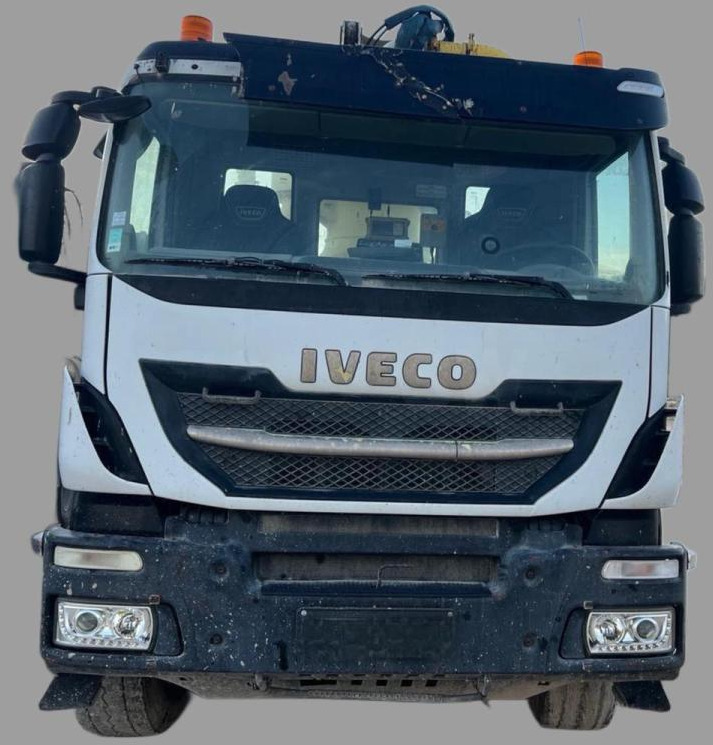 Iveco TRAKKER 400 - Camión bomba de hormigón: foto 2 Iveco TRAKKER 400 - Camión bomba de hormigón: foto 2
