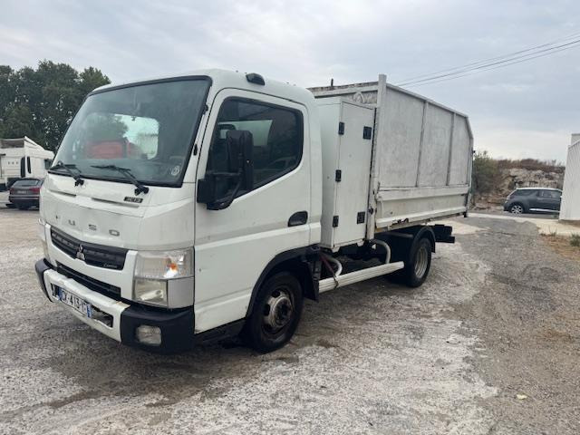 Mitsubishi Fuso CANTER 35C13 FUSO BENNE - Furgoneta basculante: foto 4 Mitsubishi Fuso CANTER 35C13 FUSO BENNE - Furgoneta basculante: foto 4