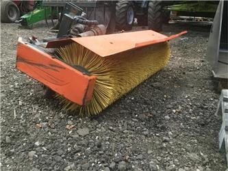 GMR - Barredora cucharón para Vehículo municipal: foto 1 GMR - Barredora cucharón para Vehículo municipal: foto 1