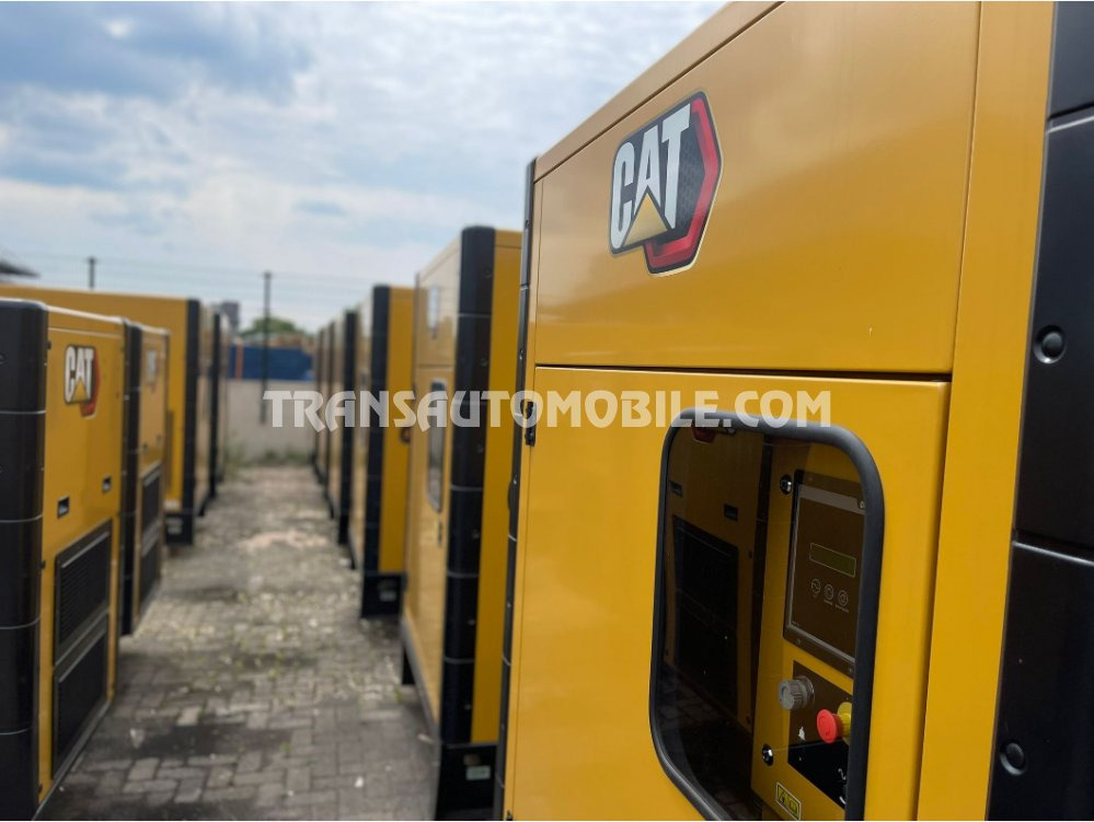 Caterpillar 88 KVA 15.2L DIESEL - EXPORT OUT EU - Generador industriale: foto 2 Caterpillar 88 KVA 15.2L DIESEL - EXPORT OUT EU - Generador industriale: foto 2