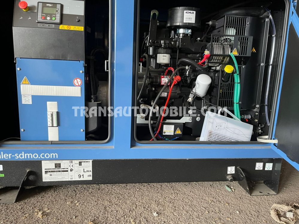 Sdmo 33 KVA 7.5L DIESEL - EXPORT OUT EU - Generador industriale: foto 4 Sdmo 33 KVA 7.5L DIESEL - EXPORT OUT EU - Generador industriale: foto 4