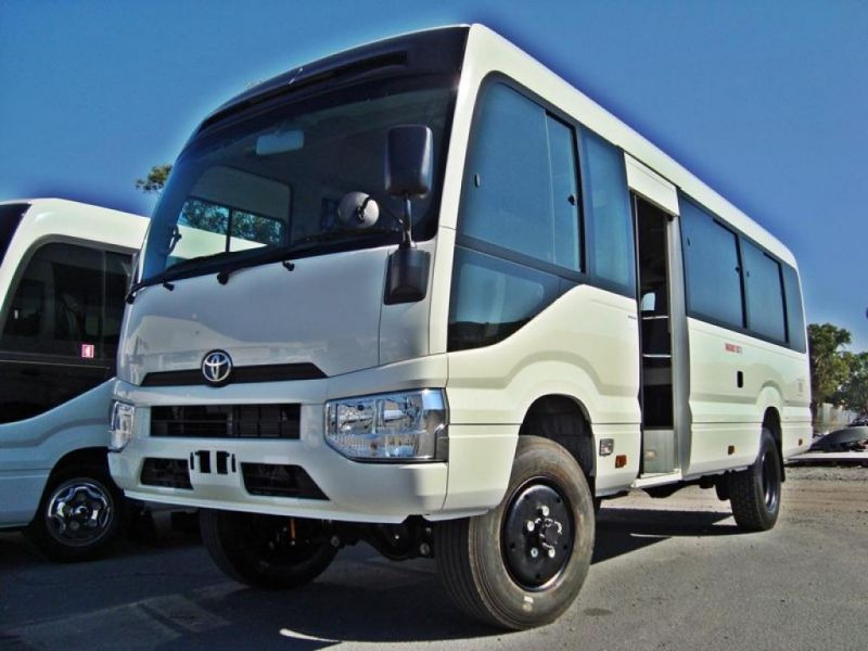 Toyota Coaster 23 SEATS 4x4 4.2L Diesel Manual - Autobús suburbano: foto 3 Toyota Coaster 23 SEATS 4x4 4.2L Diesel Manual - Autobús suburbano: foto 3