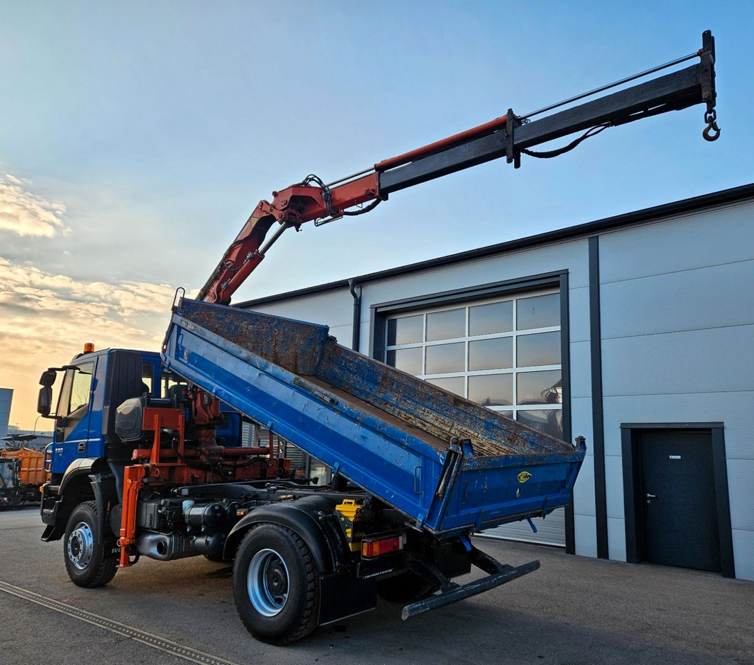 Iveco Trakker 190T33 4x4 Euro5 Kran Atlas 120.2E Funk - Camión volquete, Camión grúa: foto 5 Iveco Trakker 190T33 4x4 Euro5 Kran Atlas 120.2E Funk - Camión volquete, Camión grúa: foto 5