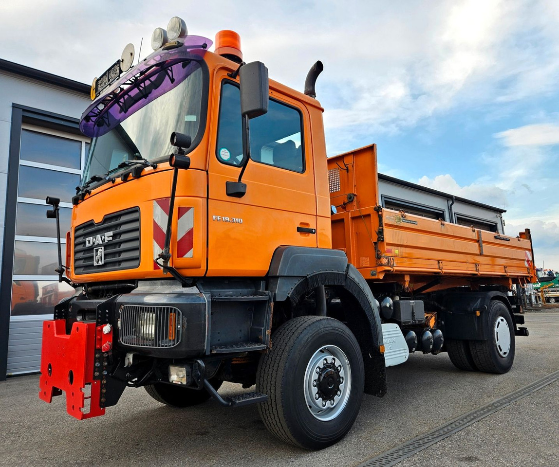 MAN FE 19.310 4x4 BL Meiller Winterdienst - Camión volquete: foto 1 MAN FE 19.310 4x4 BL Meiller Winterdienst - Camión volquete: foto 1