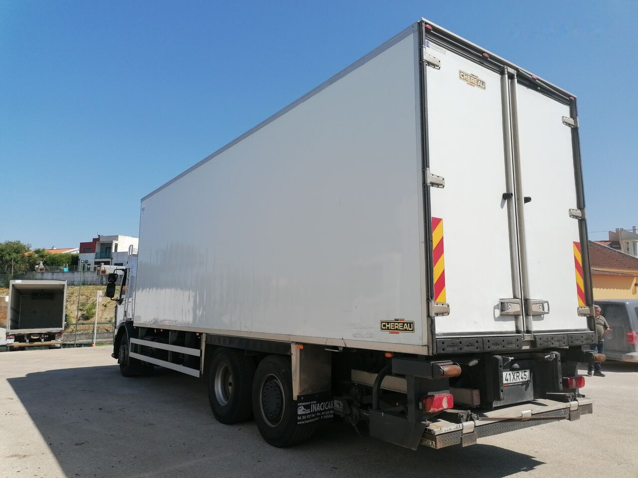 Renault Premium 440 - Camión frigorífico: foto 4 Renault Premium 440 - Camión frigorífico: foto 4