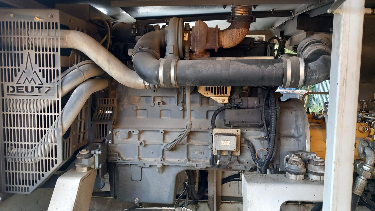 Putzmeister 2109 - Bomba de hormigon estacionaria: foto 2 Putzmeister 2109 - Bomba de hormigon estacionaria: foto 2