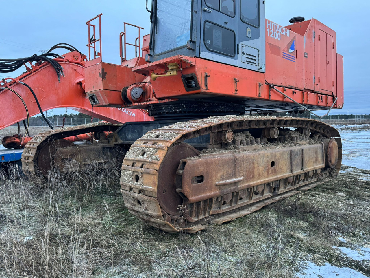 Hitachi EX1200-5D - Excavadora de cadenas: foto 2 Hitachi EX1200-5D - Excavadora de cadenas: foto 2