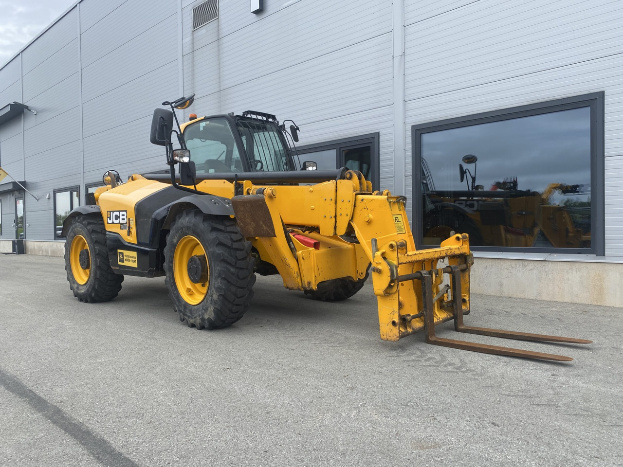 JCB 540-140 - Manipulador telescópico: foto 3 JCB 540-140 - Manipulador telescópico: foto 3