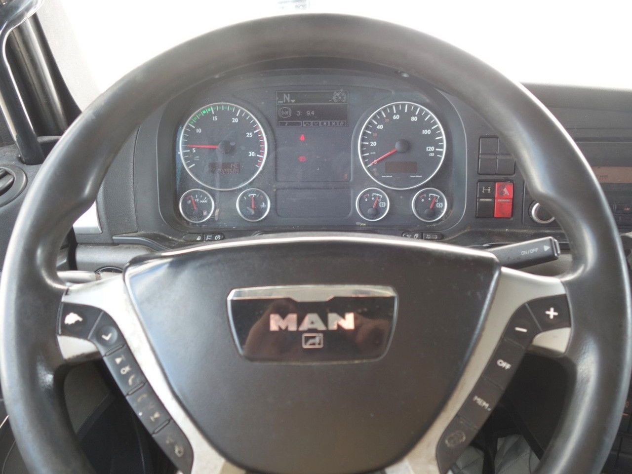 Cabeza tractora MAN TGX 18.440 XLX EEV LD: foto 14 Cabeza tractora MAN TGX 18.440 XLX EEV LD: foto 14