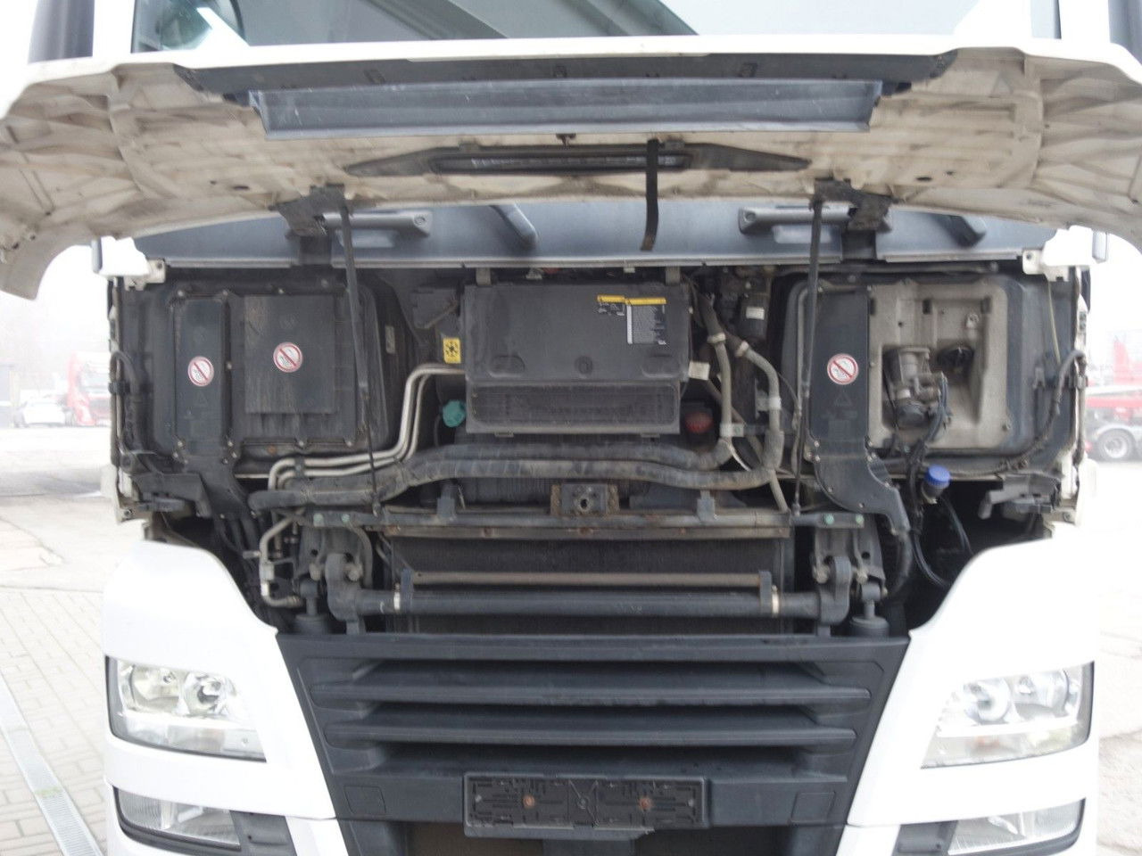 MAN TGX 18.500 Standard - Cabeza tractora: foto 5 MAN TGX 18.500 Standard - Cabeza tractora: foto 5