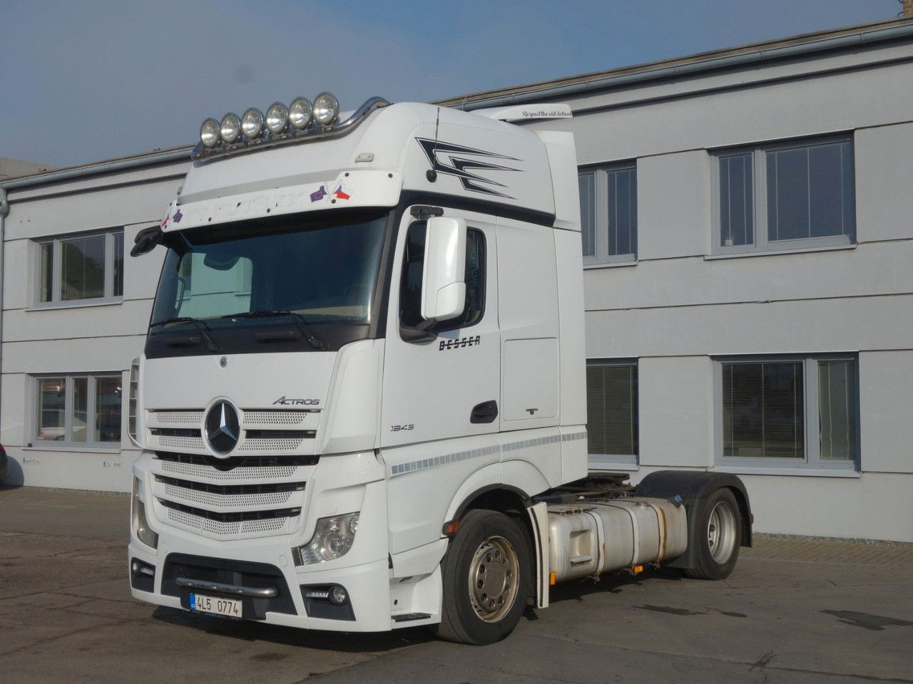 Mercedes-Benz 1845 Lsnrl, Giga Space - Cabeza tractora: foto 1 Mercedes-Benz 1845 Lsnrl, Giga Space - Cabeza tractora: foto 1