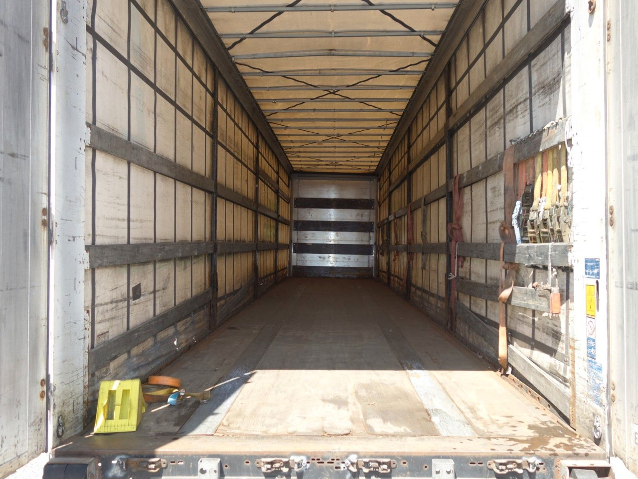Kögel SN24 MEGA, Liftachse, SAF Achsen, XL Code - Semirremolque lona: foto 5 Kögel SN24 MEGA, Liftachse, SAF Achsen, XL Code - Semirremolque lona: foto 5