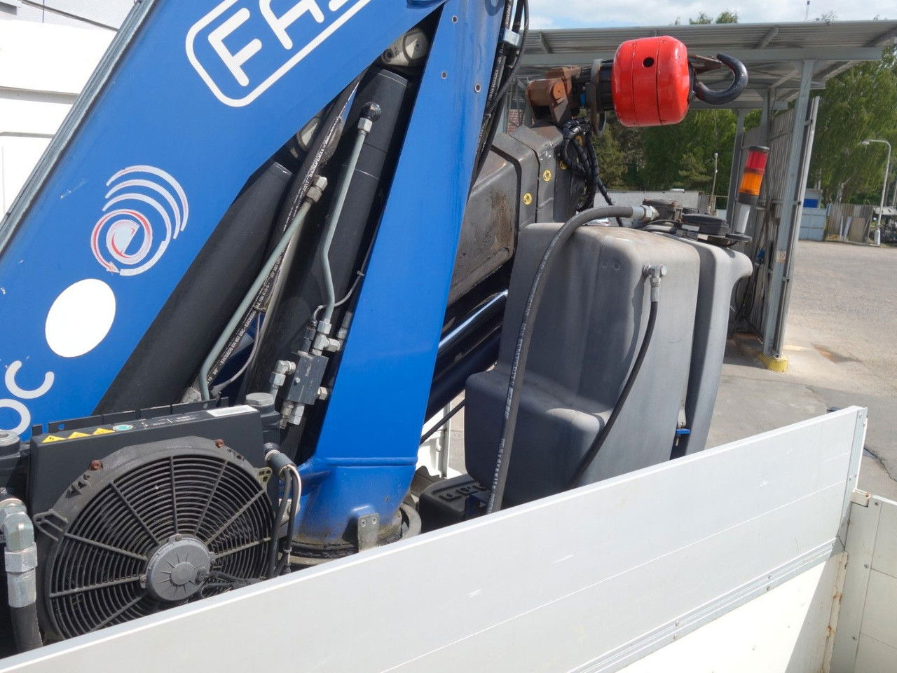 Camión grúa MAN TGS 26.360 FG 6x2 mit Fassi F210C: foto 6 Camión grúa MAN TGS 26.360 FG 6x2 mit Fassi F210C: foto 6