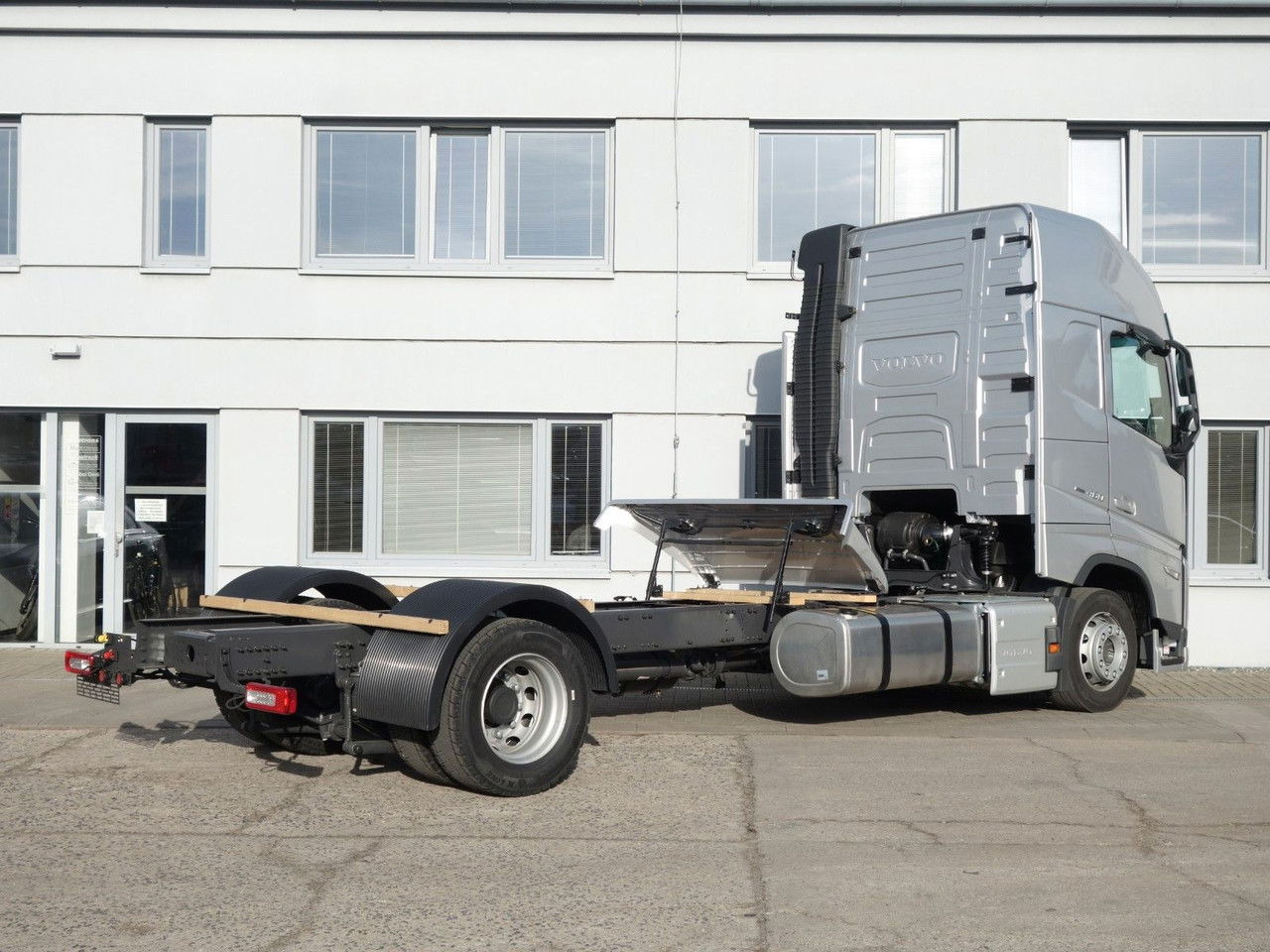 Volvo FH 13 XL 460 Turbo Compound Neue - Camión portacontenedore/ Intercambiable: foto 4 Volvo FH 13 XL 460 Turbo Compound Neue - Camión portacontenedore/ Intercambiable: foto 4