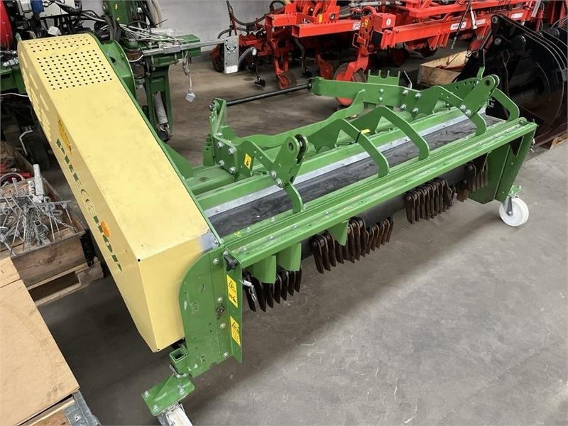 Krone PreChop  - Empacadora de pacas cuadradas: foto 2 Krone PreChop  - Empacadora de pacas cuadradas: foto 2