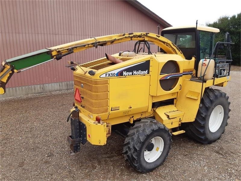 New Holland FX 50 FINSNITTER - Cosechadora de forraje: foto 3 New Holland FX 50 FINSNITTER - Cosechadora de forraje: foto 3