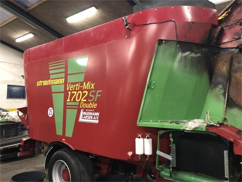 Strautmann Verti-Mix SF1702 Selvkørende blander - Desensiladora: foto 1 Strautmann Verti-Mix SF1702 Selvkørende blander - Desensiladora: foto 1