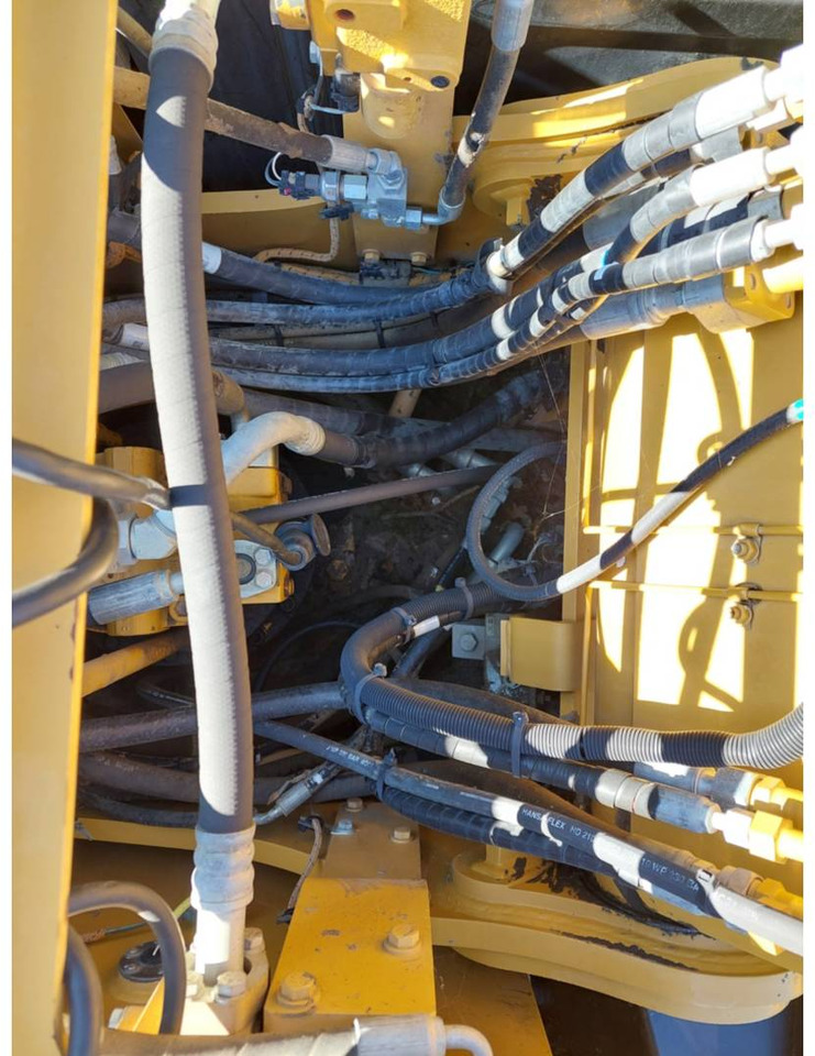 Excavadora de cadenas CAT 320EL: foto 11