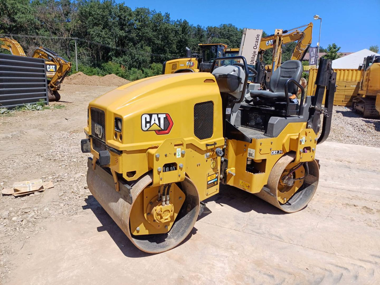 CAT CB2.7-03GC - Mini compactadora: foto 1 CAT CB2.7-03GC - Mini compactadora: foto 1