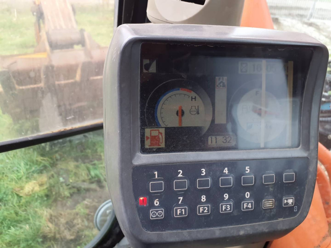 HITACHI ZX280LCN-3 - Excavadora de cadenas: foto 5 HITACHI ZX280LCN-3 - Excavadora de cadenas: foto 5