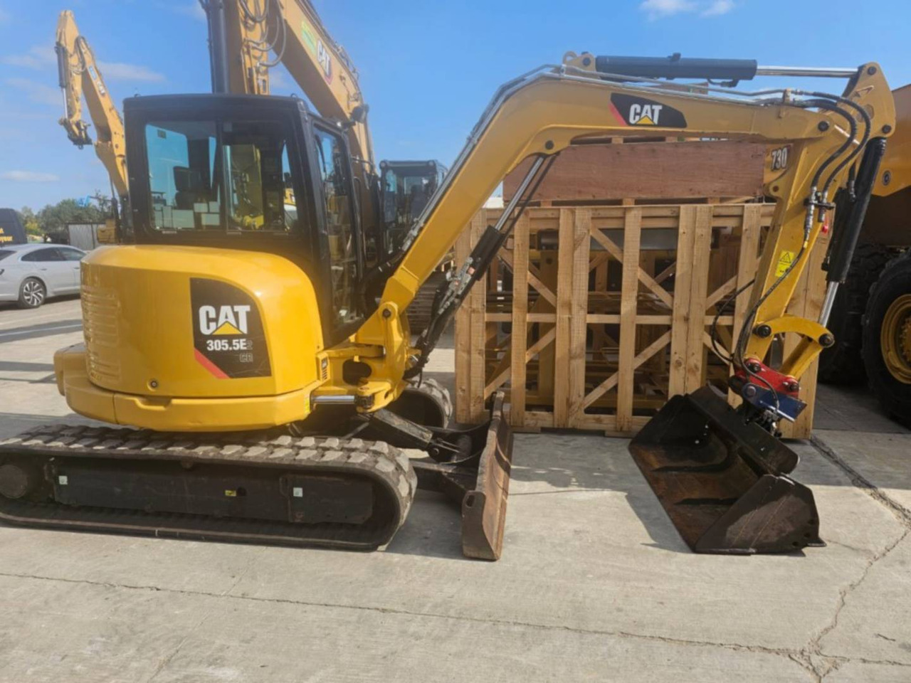 CAT 305.5E2CR - Excavadora de cadenas: foto 1 CAT 305.5E2CR - Excavadora de cadenas: foto 1