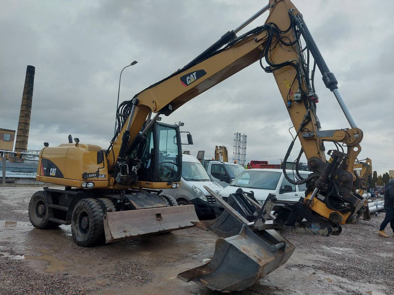 CAT M313D - Excavadora de ruedas: foto 2 CAT M313D - Excavadora de ruedas: foto 2