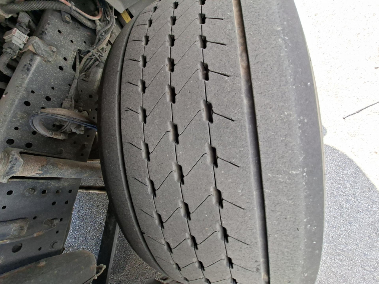 IVECO Stralis AS440S46T/P - Cabeza tractora: foto 5 IVECO Stralis AS440S46T/P - Cabeza tractora: foto 5