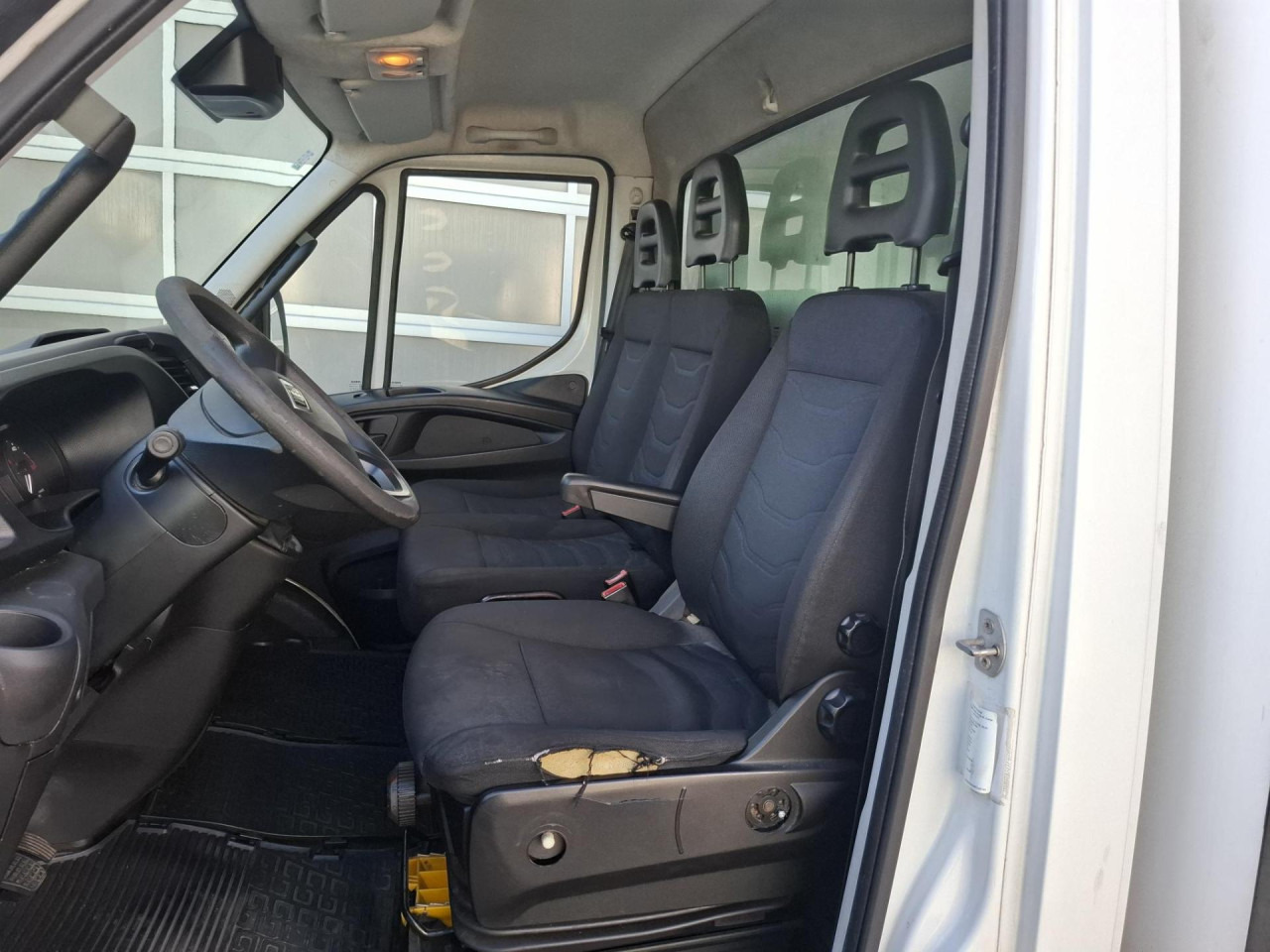 Leasing de IVECO Daily 70C15 IVECO Daily 70C15: foto 6