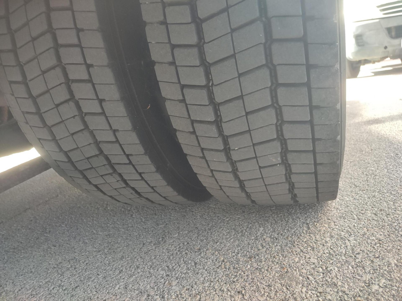 IVECO Eurocargo ML150E24 - Camión frigorífico: foto 2 IVECO Eurocargo ML150E24 - Camión frigorífico: foto 2