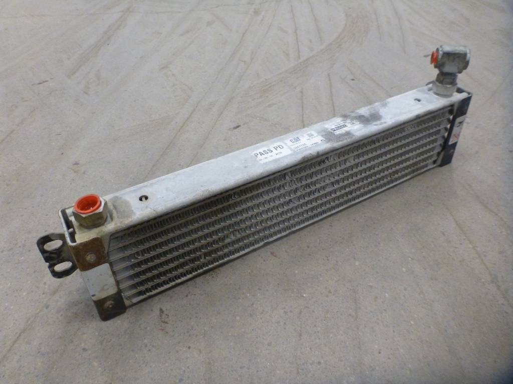 CAT 324 E, Bränslekylare 338-7728 - Radiador para Maquinaria de construcción: foto 1 CAT 324 E, Bränslekylare 338-7728 - Radiador para Maquinaria de construcción: foto 1