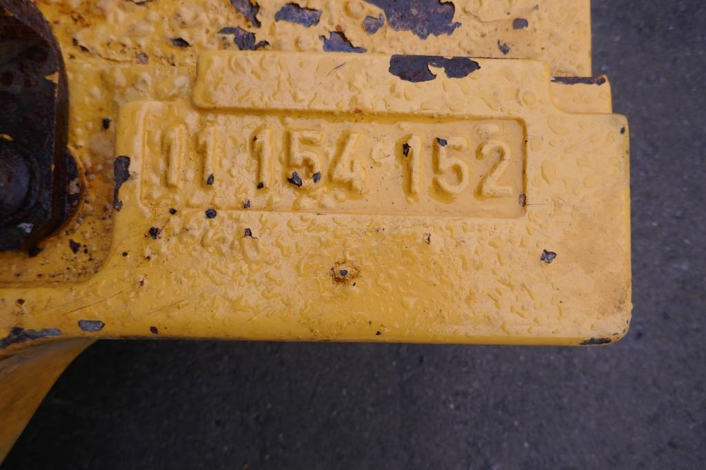 Volvo L180 HL Extra motvikt, voe11154152 - Bastidor/ Chasis para Maquinaria de construcción: foto 3 Volvo L180 HL Extra motvikt, voe11154152 - Bastidor/ Chasis para Maquinaria de construcción: foto 3