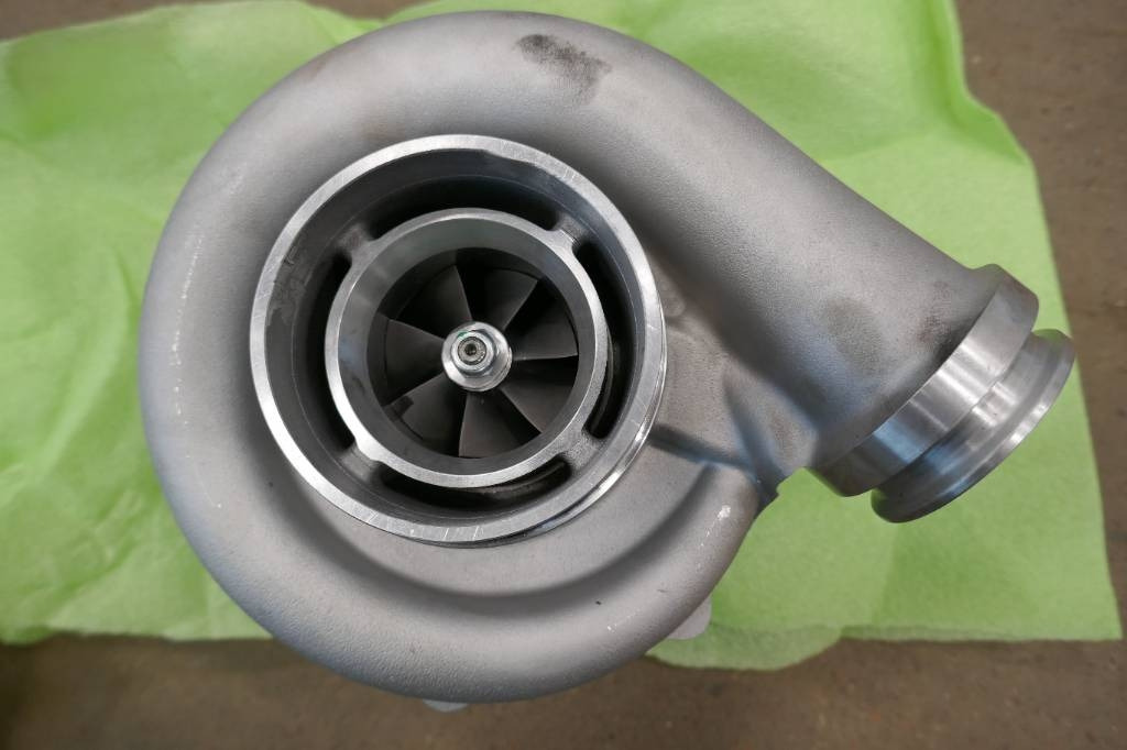 Volvo Turbo, voe11127624 - Motor para Maquinaria de construcción: foto 1 Volvo Turbo, voe11127624 - Motor para Maquinaria de construcción: foto 1