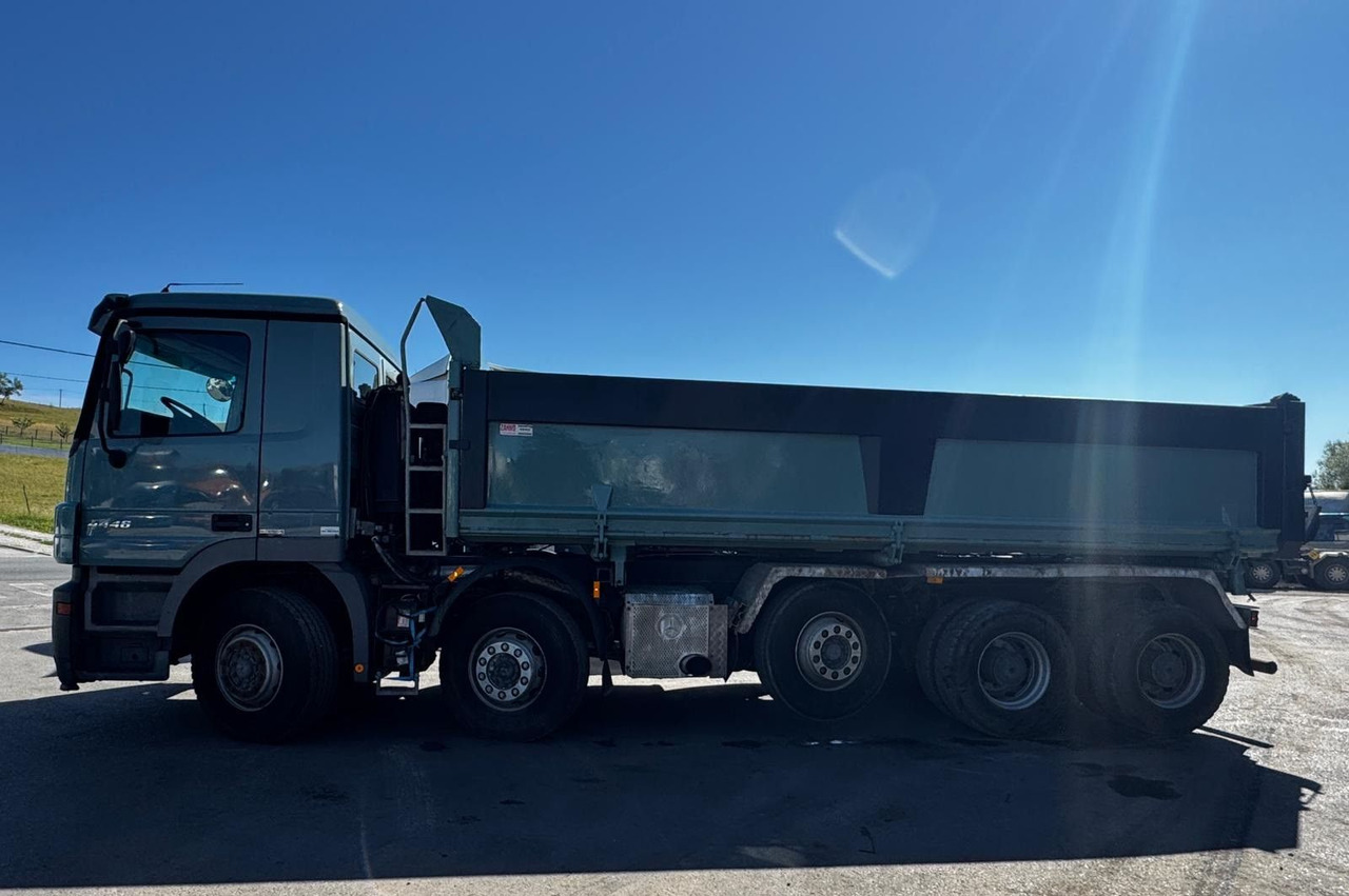 Mercedes-Benz Actros 4446 10x4, E5, MP2, EPS, Retarder - Camión volquete: foto 4 Mercedes-Benz Actros 4446 10x4, E5, MP2, EPS, Retarder - Camión volquete: foto 4