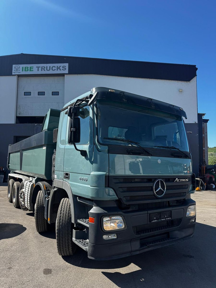 Mercedes-Benz Actros 4446 10x4, E5, MP2, EPS, Retarder - Camión volquete: foto 2 Mercedes-Benz Actros 4446 10x4, E5, MP2, EPS, Retarder - Camión volquete: foto 2