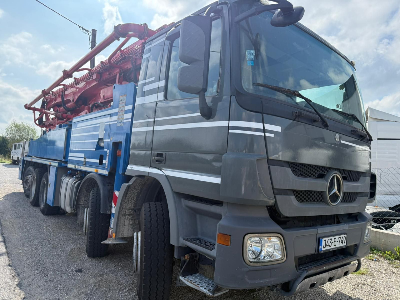 Mercedes-Benz Actros 4448 10x4, E5, MP-3, Putzmeister M46-5 - Camión bomba de hormigón: foto 2 Mercedes-Benz Actros 4448 10x4, E5, MP-3, Putzmeister M46-5 - Camión bomba de hormigón: foto 2