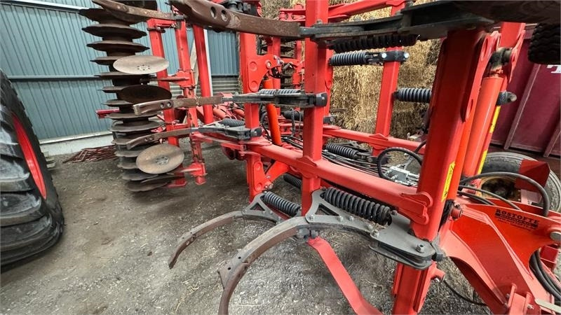 Kuhn CULTIMER L4000 Bugseret - Grada: foto 4 Kuhn CULTIMER L4000 Bugseret - Grada: foto 4