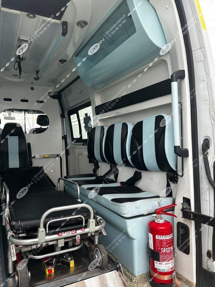 ORION Renault Master - Ambulancia: foto 4 ORION Renault Master - Ambulancia: foto 4