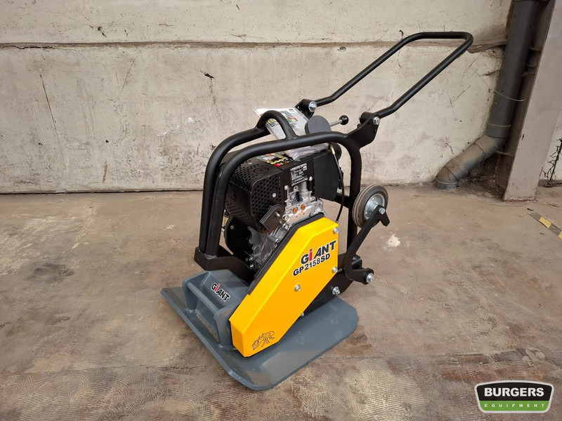 Giant GP2158SD - Plancha reversible: foto 1 Giant GP2158SD - Plancha reversible: foto 1