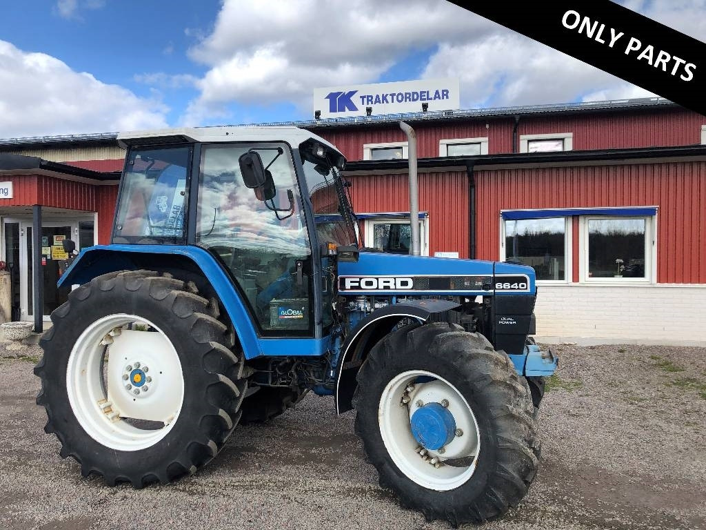 Ford 6640 Dismantled: only spare parts - Tractor: foto 1 Ford 6640 Dismantled: only spare parts - Tractor: foto 1