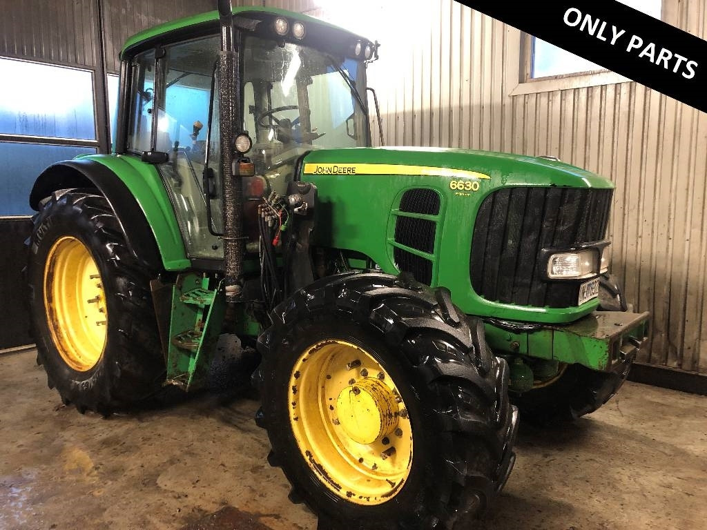 John Deere 6620 Dismantled: only spare parts - Tractor: foto 1 John Deere 6620 Dismantled: only spare parts - Tractor: foto 1