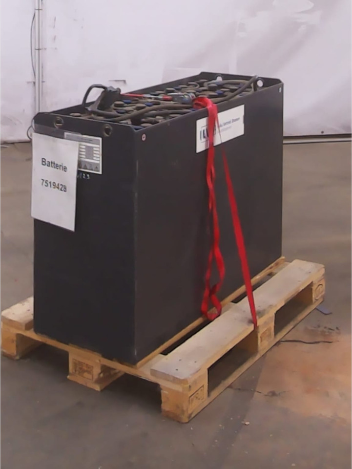 AVB 48V 775Ah - Acumulador para Equipo de manutención: foto 3 AVB 48V 775Ah - Acumulador para Equipo de manutención: foto 3