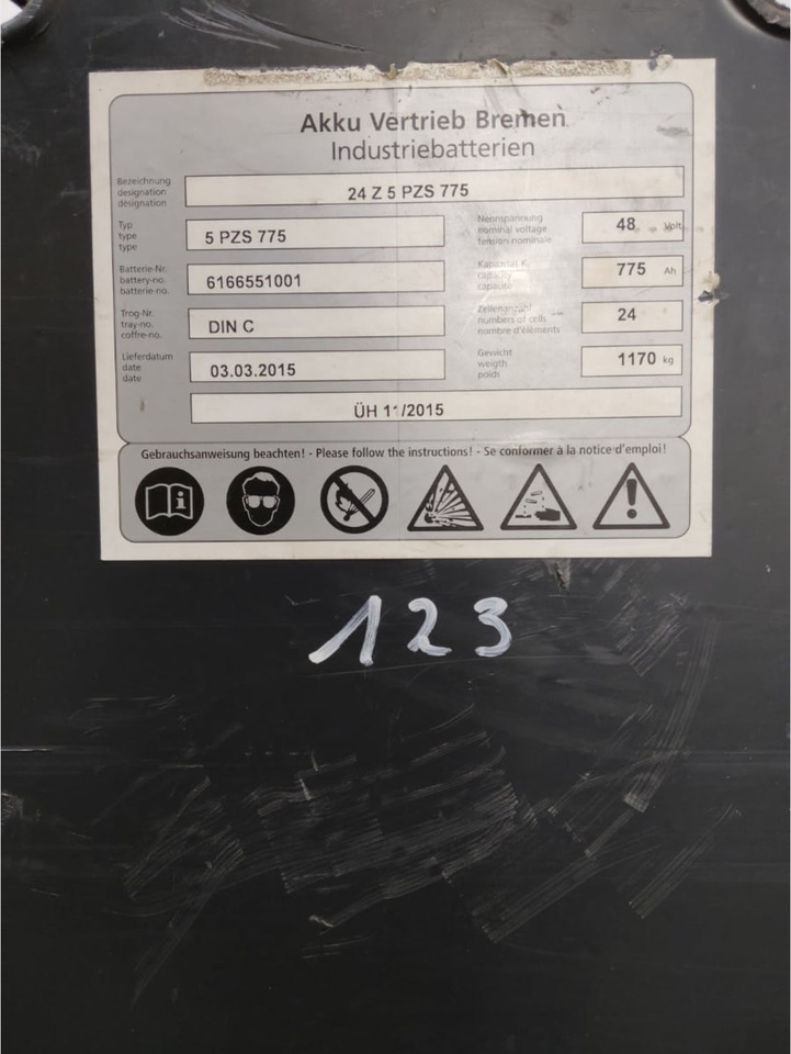 AVB 48V 775Ah - Acumulador para Equipo de manutención: foto 2 AVB 48V 775Ah - Acumulador para Equipo de manutención: foto 2
