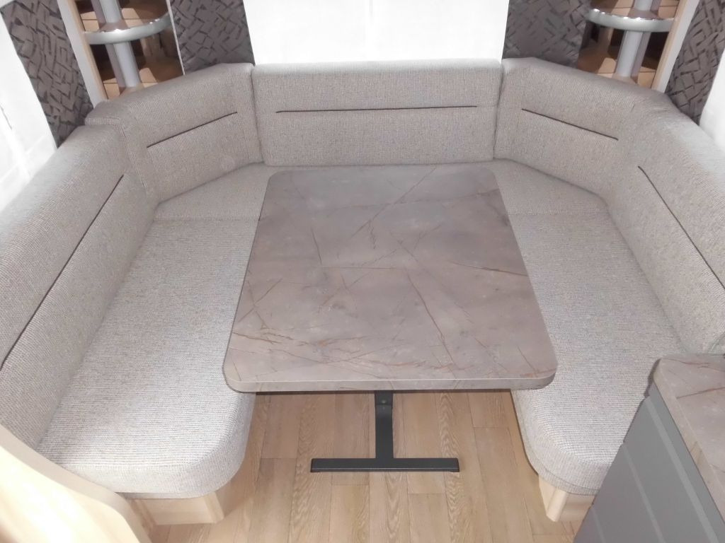 Hobby De Luxe 515 UHL mit Extras, Lagerabverkauf! - Caravana: foto 5 Hobby De Luxe 515 UHL mit Extras, Lagerabverkauf! - Caravana: foto 5