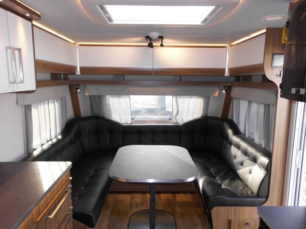 Polar 730 QA Customized LEDER KLIMA SOUND++ - Caravana: foto 5 Polar 730 QA Customized LEDER KLIMA SOUND++ - Caravana: foto 5